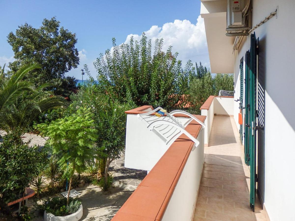 Aparthotel La Grazia Parghelia Exterior foto